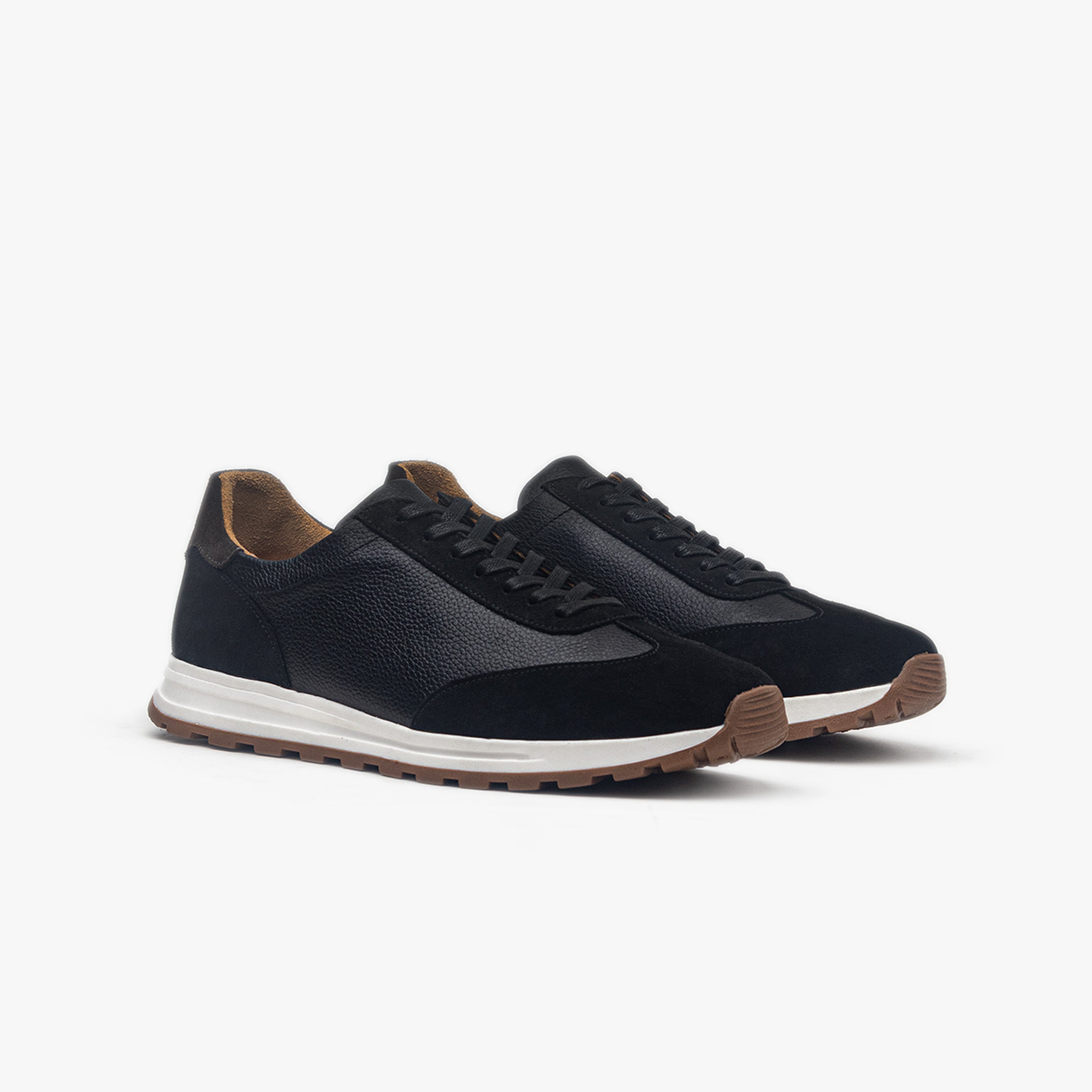 ANELLA TRAINER