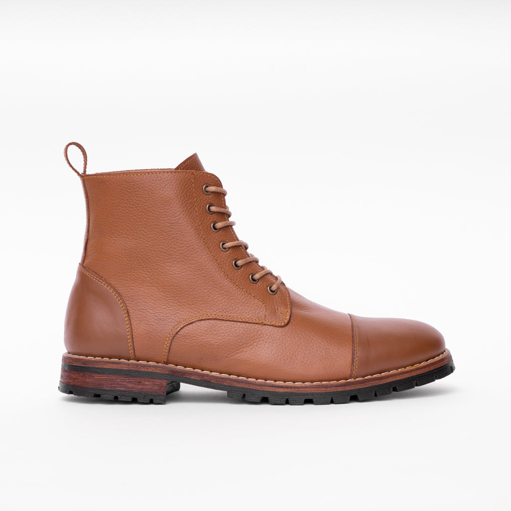 The Yugurten Boot – Cuir Grainé Tabac